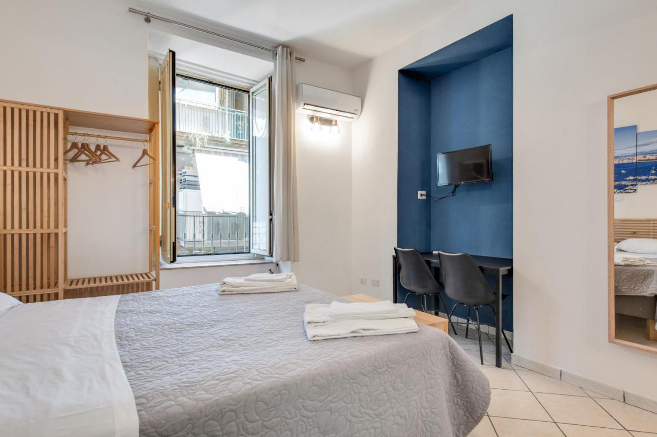 Spaccanapoli - Fully Equipped Studio מראה חיצוני תמונה