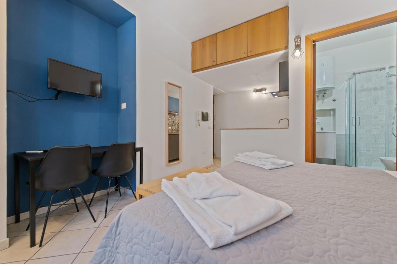 Spaccanapoli - Fully Equipped Studio מראה חיצוני תמונה